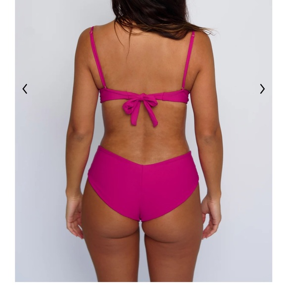 Skatie Kate top Small Fuschia - Picture 2 of 4